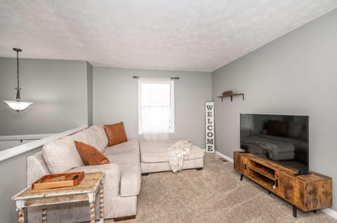 Cozy Home Away From Home House in Elsmere