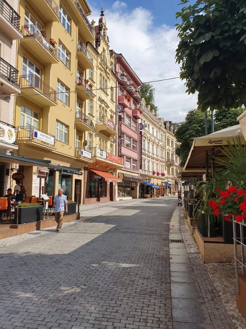 Neighbourhood, City view, Street view