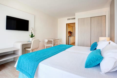 Grupotel Mallorca Mar Apartment hotel in Llevant