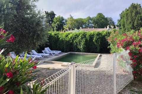 Domaine Guiton Le Colombier House in Grignan