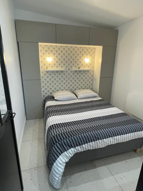 2 pièces cosy & indépendant proche Paris-Disney House in Noisy-le-Grand