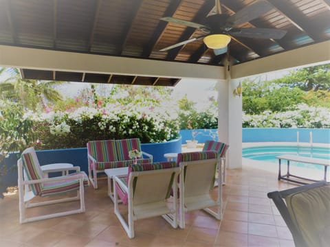 Coral Villa Chalet in Barbados