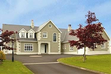Property building, Day, Garden