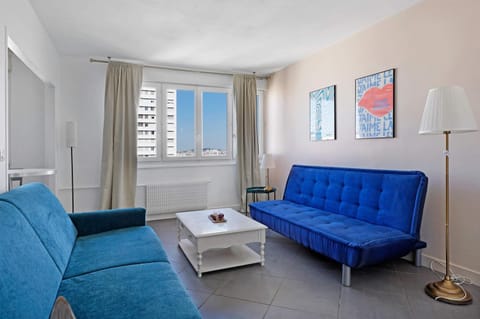 Confort & Calme 5 pers Rue des Mariniers Apartment in Paris