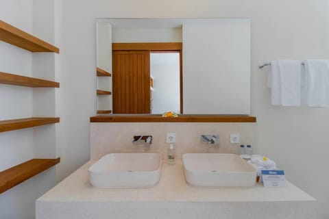 Alluring New 2 Bed Pool Villa, Close To Cafes Villa in North Kuta