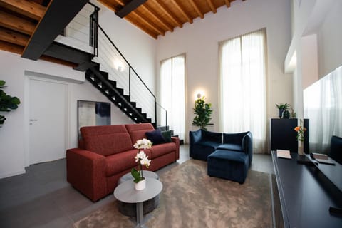 Palazzo Cervi duplex superior Apartment in Salo