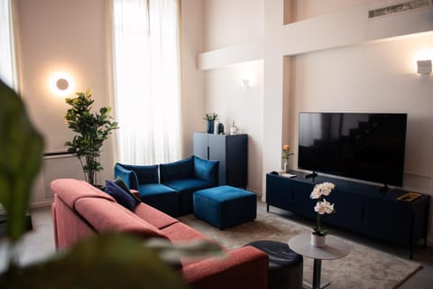 Palazzo Cervi duplex superior Apartment in Salo