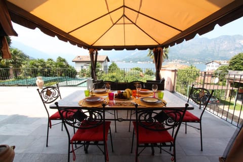 Balcony/Terrace, Lake view, Mountain view