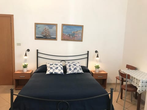 Clorinda - Immobilevante Bed and Breakfast in Ponza
