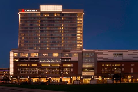 Buffalo Marriott at LECOM HARBORCENTER Hôtel in Buffalo