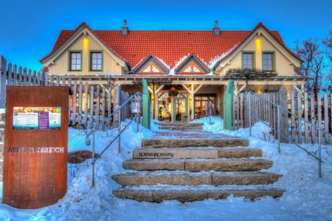 Facade/entrance, Bird's eye view, Winter