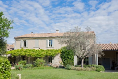 Property building, Spring, Day, Garden, Garden, Garden view