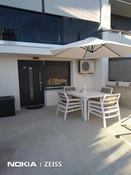 Property building, Day, View (from property/room), Balcony/Terrace, Seating area