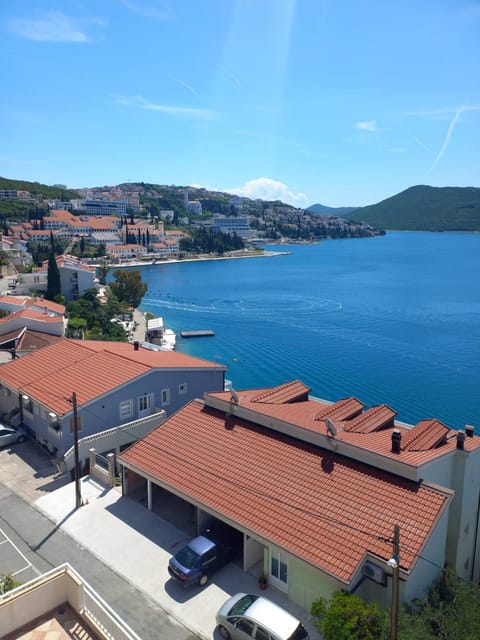 Neighbourhood, City view, Sea view, Street view