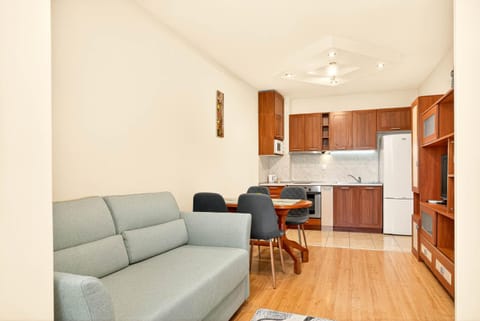 Mallside Apartment Apartment in Varna