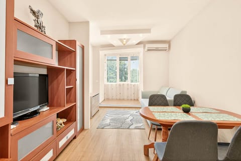 Mallside Apartment Apartment in Varna