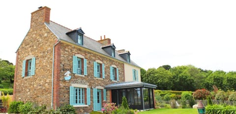 Property building, Garden, Sea view, Sea view