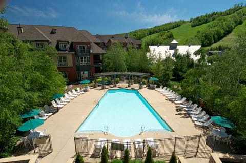 Blue Mountain Resort Village Suites Resort in Grey Highlands