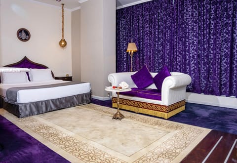 Saraya Corniche Hotel Hotel in United Arab Emirates