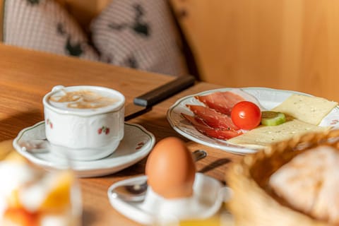 Garni Tramans Bed and Breakfast in Sëlva