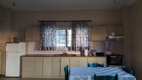 Kitchen or kitchenette, oven, stove, toaster