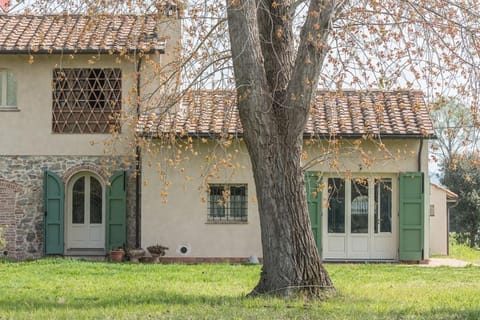 Property building, Natural landscape, Garden, Garden view