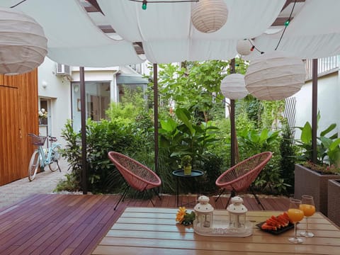 Patio, Garden, Balcony/Terrace