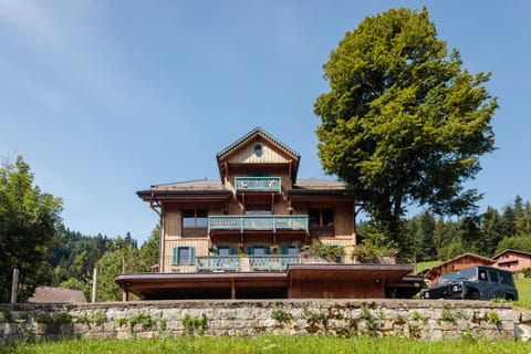 Property building, Facade/entrance, Summer