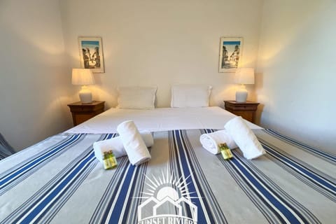 LA ROURETANE Pool AirCo for 10 By Sunset Villa in Roquefort-les-Pins