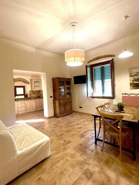 Agriturismo Terrarossa Farm Stay in Pistoia