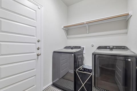 Oreo Home Stay House in Schertz