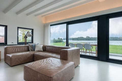 Seating area, Lake view