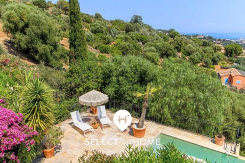 Day, Natural landscape, Garden, Garden view, Mountain view, Pool view, Sea view, Swimming pool, sunbed