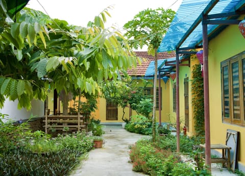 Property building, Garden, Garden view