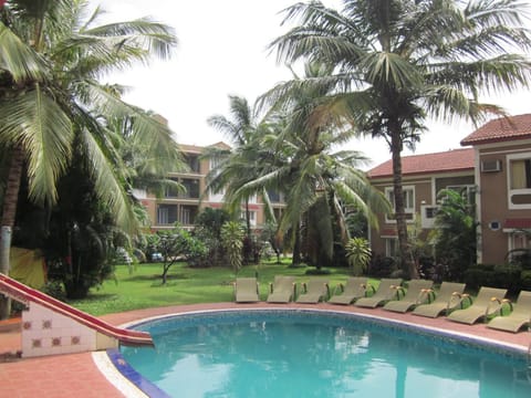 Property building, Swimming pool