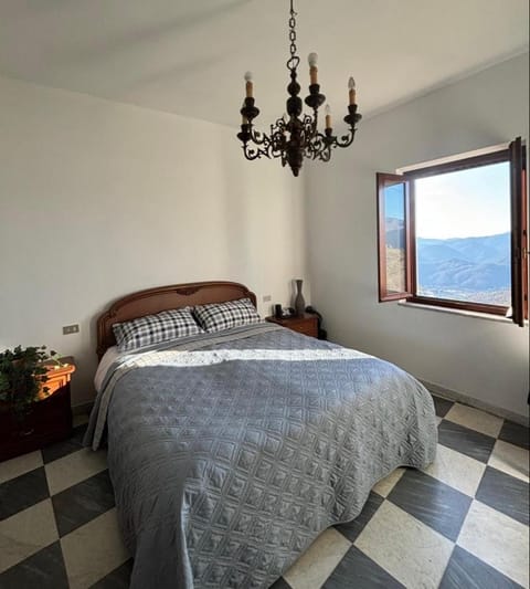 Basilico Apartment with stunnung views Apartment in Province of Massa and Carrara