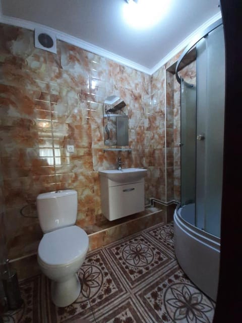 Shower, Toilet, Bathroom