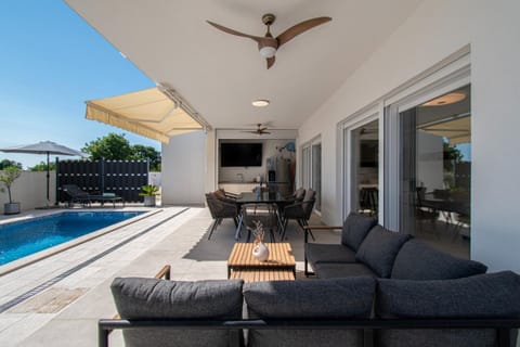 Villa Nini House with sea view in Pomer,Istria Villa in Fažana