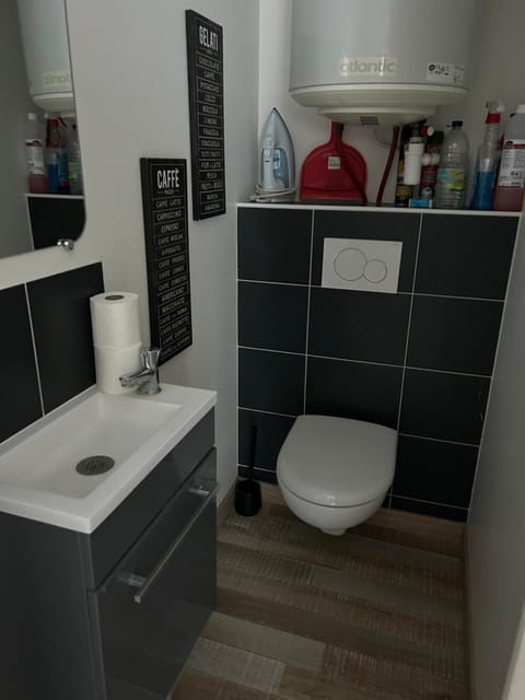 Home St. Germain Apartment in Deauville