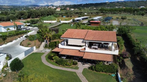 Villa Nausica Eigentumswohnung in Capo Vaticano