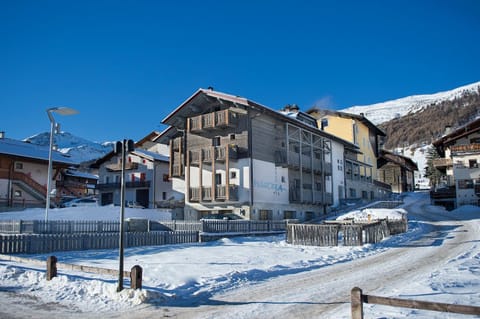 Hotel Marzia Hotel in Canton of Grisons
