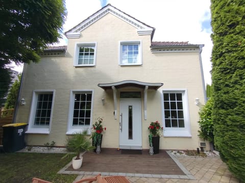 Villa Scharbeutz, Pönitz Villa in Scharbeutz