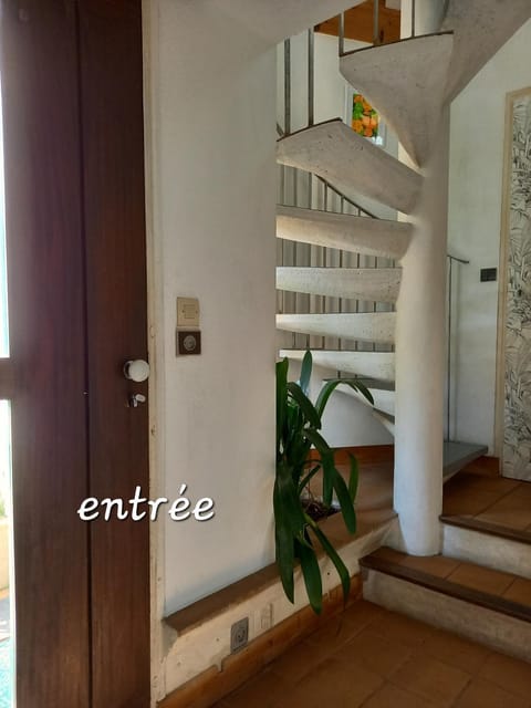 Au Numéro 20 House in Centre-Val de Loire