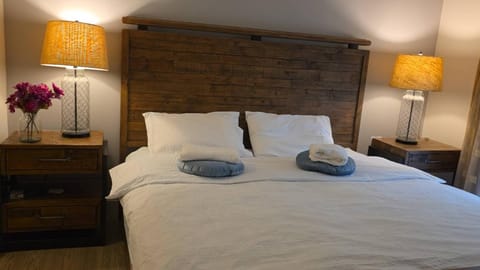 Private Room in Vibrant Vancouver - with share living room and kitchen Vacation rental in Richmond