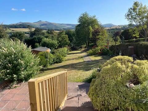 Garden, Garden view, Mountain view