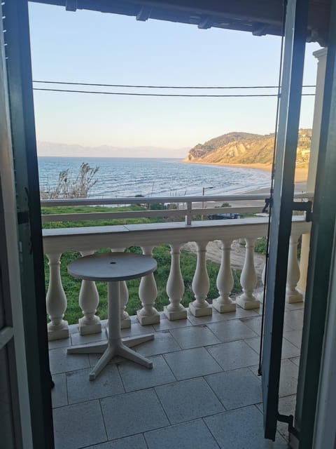 SeasoundStudios Apartment in Corfu, Greece
