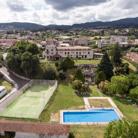 Bird's eye view, Garden, Garden, Tennis court, Swimming pool, Swimming pool, Sports