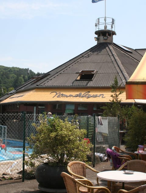 Balcony/Terrace, Swimming pool