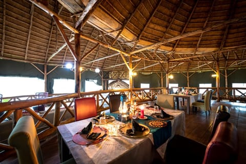 Crater Safari Lodge Lodge nature in Uganda