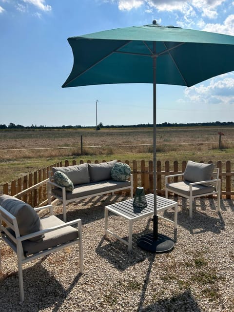 Patio, Natural landscape